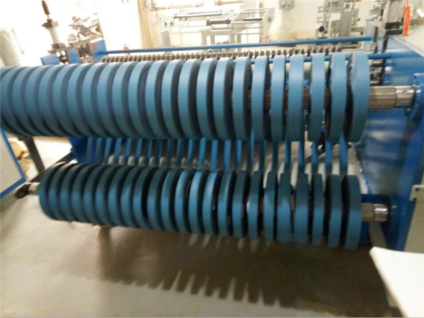 厂家供应薄膜开条机