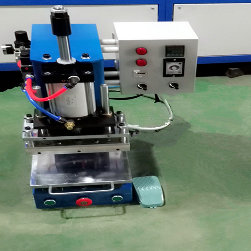 <b>东莞自动压痕机</b>